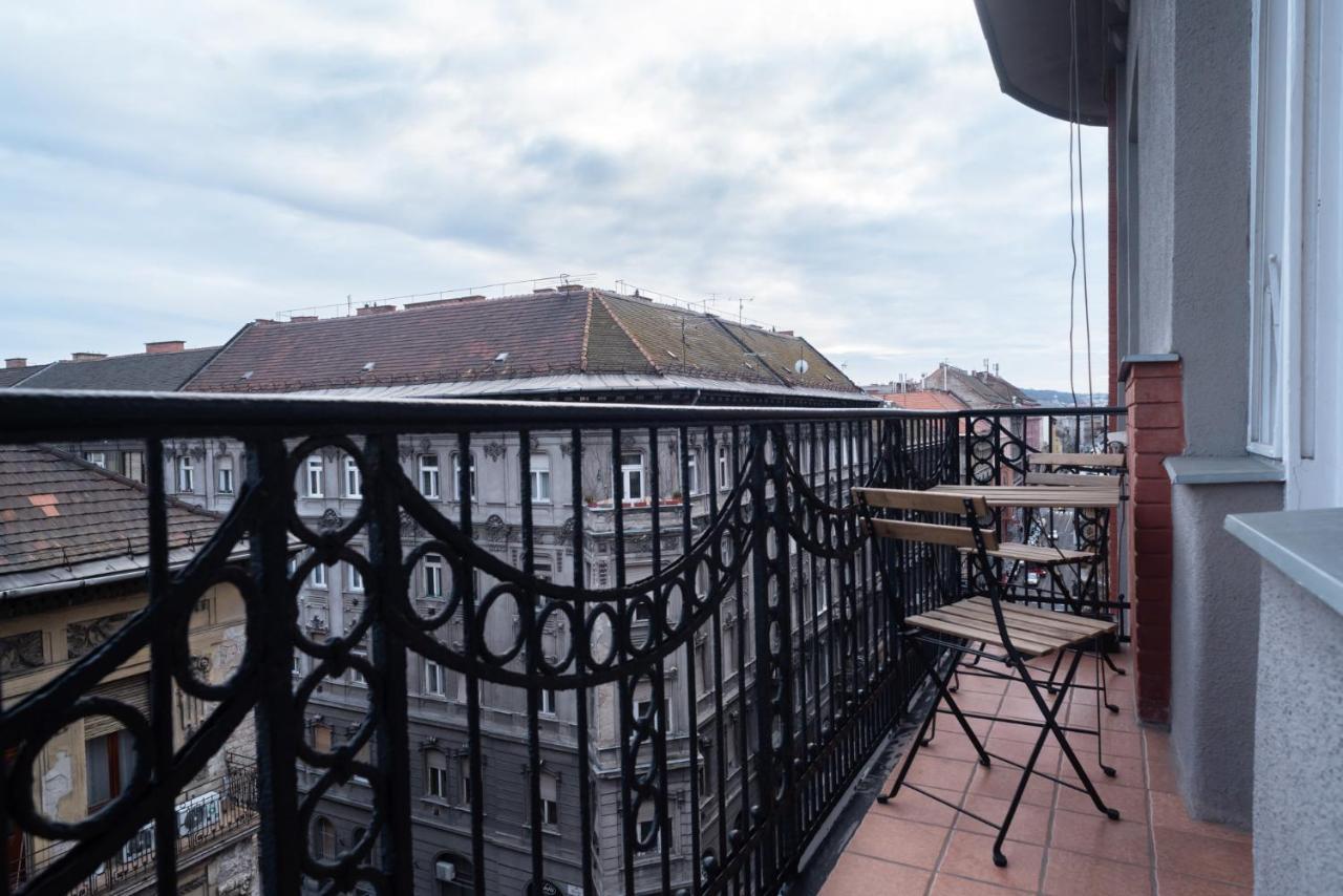 Kiraly Central Apartment With Free Parking And Ac Boedapest Buitenkant foto